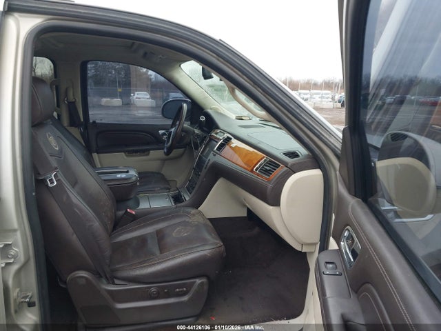 2014 CADILLAC ESCALADE ESV 1GYS4KEF6ER160760 Photo 4