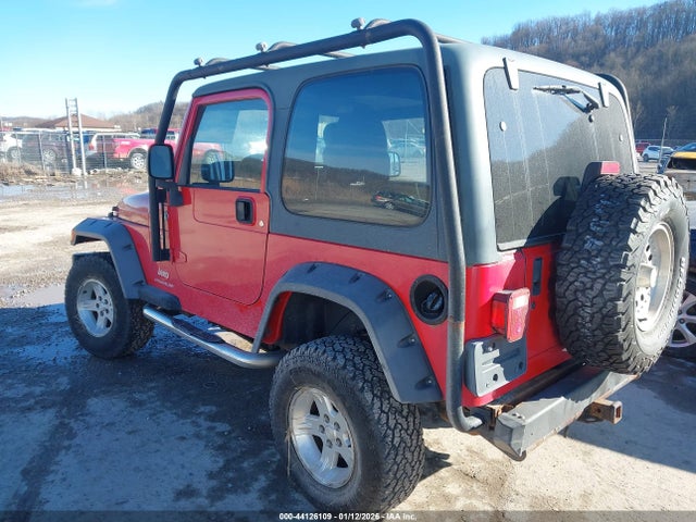 2005 JEEP WRANGLER 1J4FA39S15P348587 Photo 2