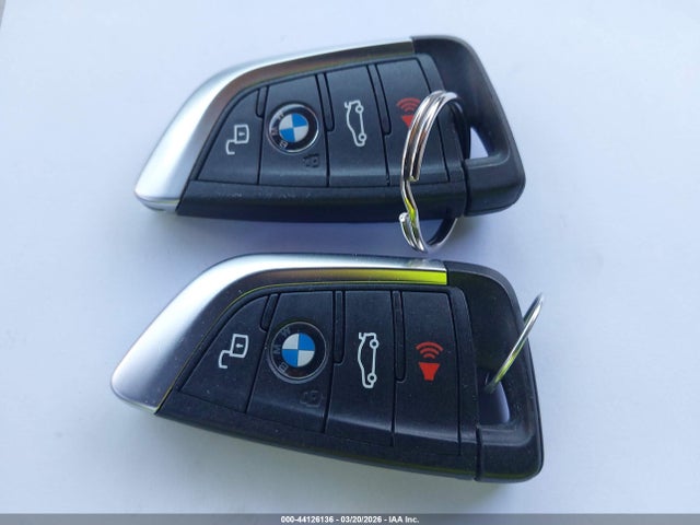 3MW43CM08S8F13541 BMW M240 I