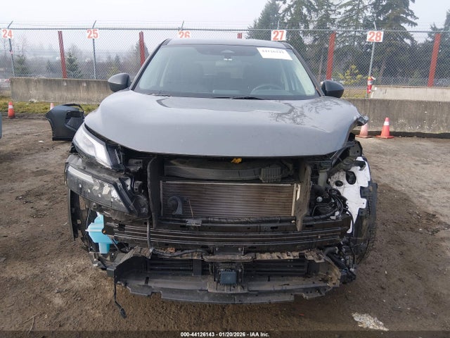 5N1BT3AB8RC736726 Nissan Rogue S Intelligent Awd