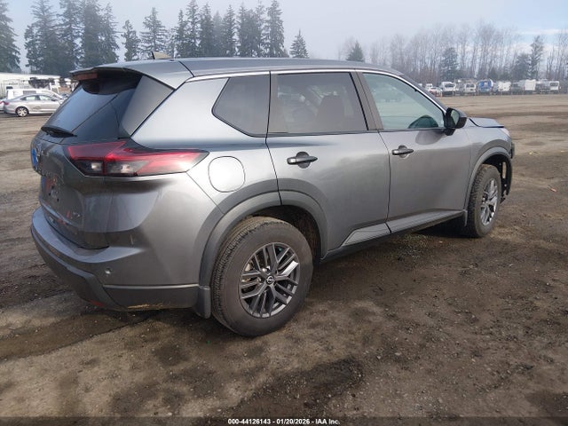 5N1BT3AB8RC736726 Nissan Rogue S Intelligent Awd