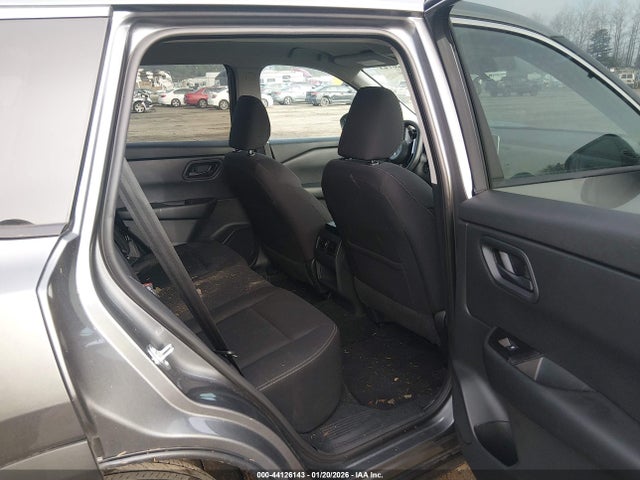 5N1BT3AB8RC736726 Nissan Rogue S Intelligent Awd