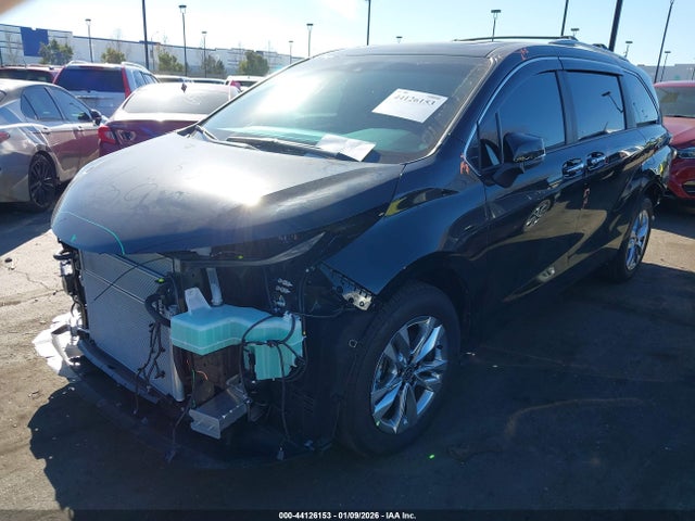 5TDZRKEC5SS289906 Toyota Sienna Limited