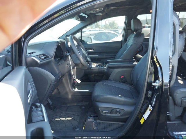 5TDZRKEC5SS289906 Toyota Sienna Limited