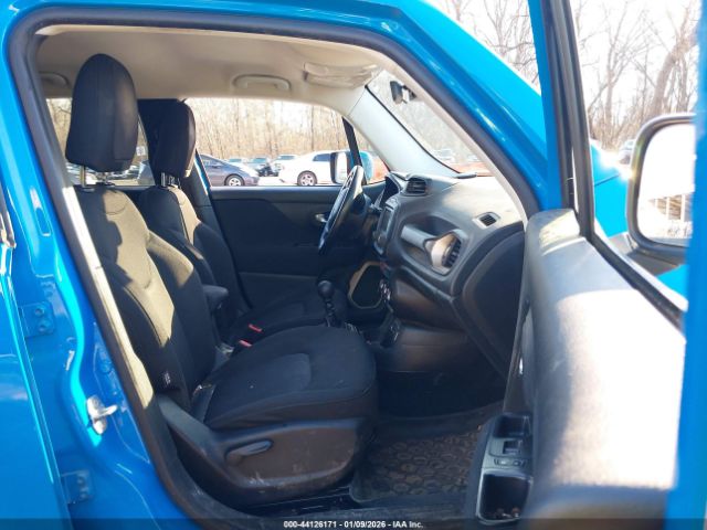 2015 JEEP RENEGADE ZACCJABH0FPB64921 Photo 4