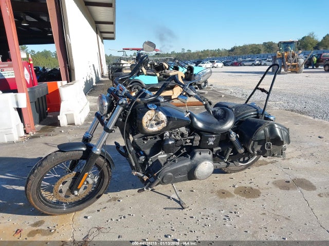 2017 HARLEY-DAVIDSON FXDB 1HD1GXM18HC324222 Photo 1