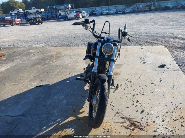 2017 HARLEY-DAVIDSON FXDB 1HD1GXM18HC324222 Photo 4