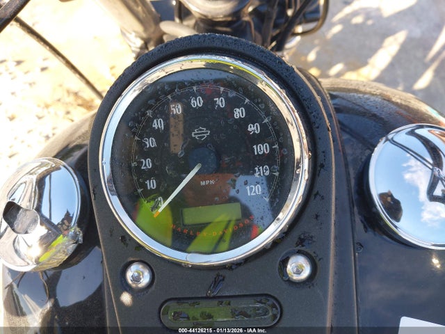 2017 HARLEY-DAVIDSON FXDB 1HD1GXM18HC324222 Photo 6