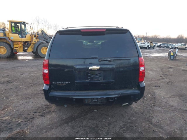 Aukcja sprzedaży 2011 Chevrolet Suburban 1500 Lt1, vin: 1GNSKJE32BR360596, numer aukcji: 44126232