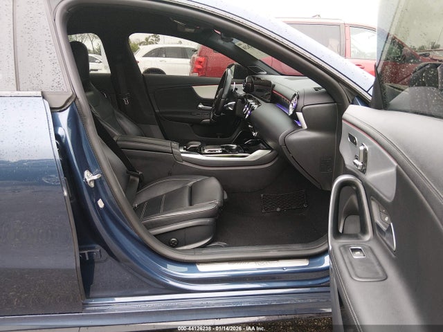 2020 MERCEDES-BENZ AMG CLA 35 W1K5J5BB0LN122546 Photo 4