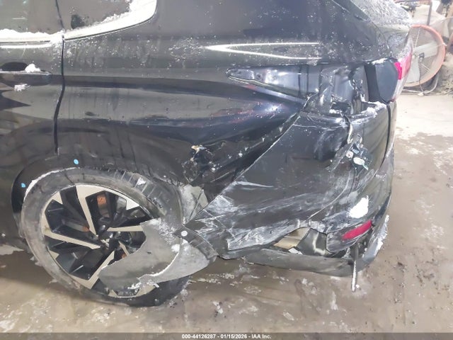 2022 MITSUBISHI OUTLANDER JA4J4TA8XNZ041862 Photo 5