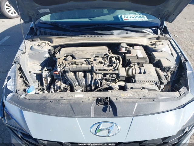 KMHLM4AG6MU196556 Hyundai ELANTRA SEL