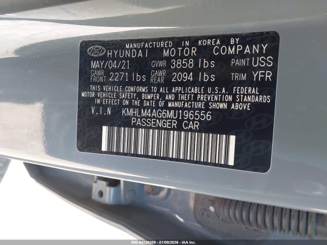 KMHLM4AG6MU196556 Hyundai ELANTRA SEL