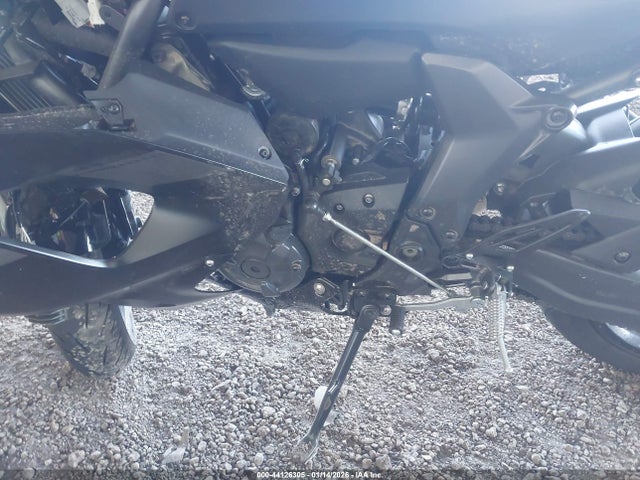 2025 YAMAHA YZFR7 JYARM38Y1SA004400 Photo 8