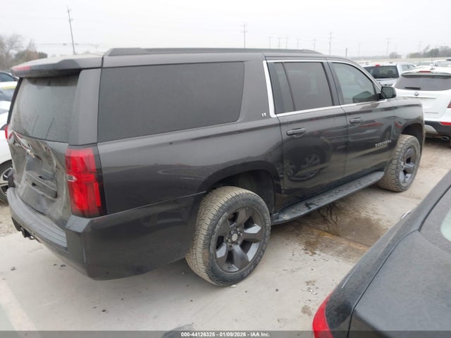 1GNSKHKC6JR230123 Chevrolet Suburban Lt