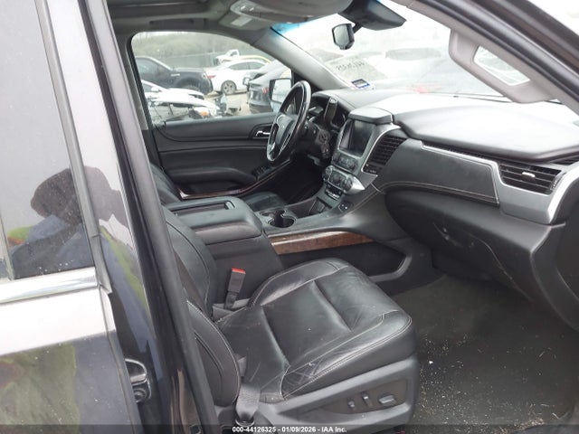 1GNSKHKC6JR230123 Chevrolet Suburban Lt