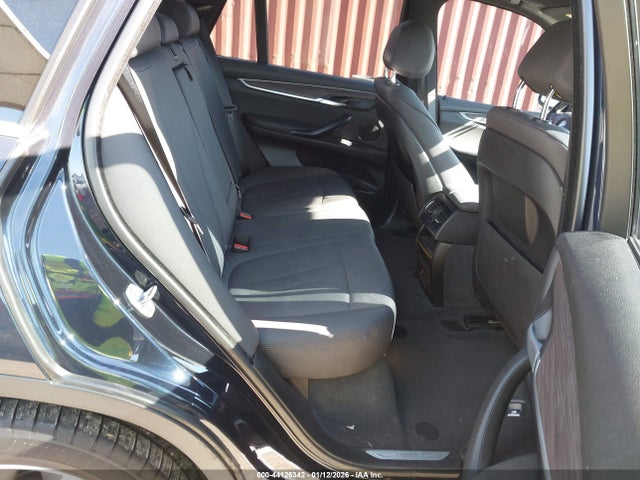 5UXKR2C59J0Z18864 BMW X5 Sdrive35i