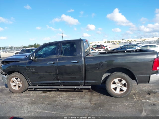 2017 Ram 1500 Slt  4x2 6'4 Box მანქანა იყიდება აუქციონზე, vin: 1C6RR6GG1HS651115, აუქციონის ნომერი: 44126354