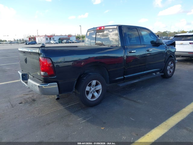 2017 Ram 1500 Slt  4x2 6'4 Box მანქანა იყიდება აუქციონზე, vin: 1C6RR6GG1HS651115, აუქციონის ნომერი: 44126354