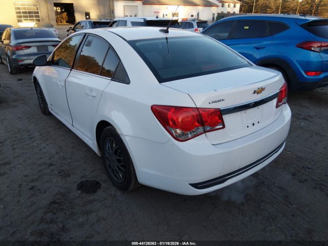 2014 CHEVROLET CRUZE 1G1PC5SB1E7479540 Photo 2