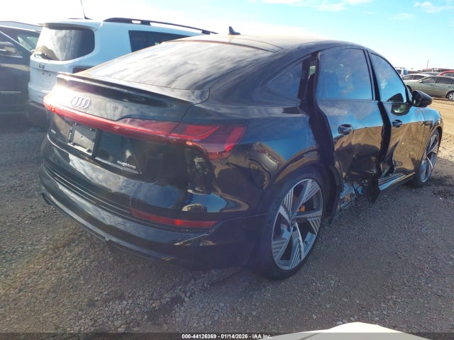 2022 AUDI E-TRON SPORTBACK WA13ABGE5NB044055 Photo 3
