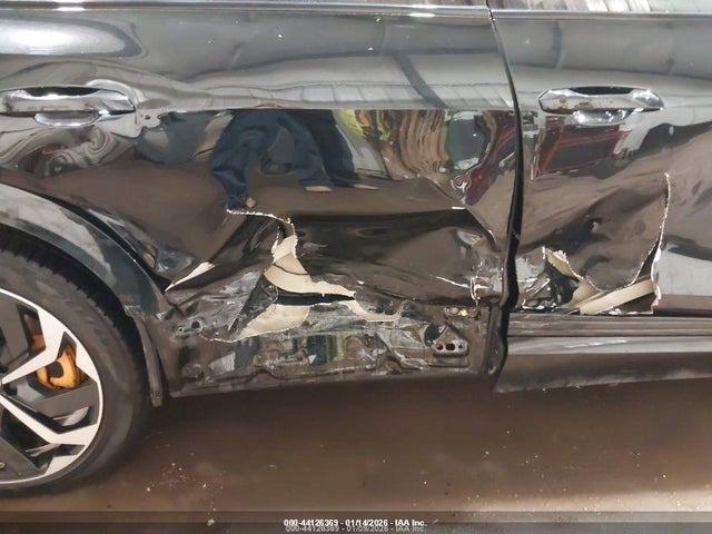 2022 AUDI E-TRON SPORTBACK WA13ABGE5NB044055 Photo 5