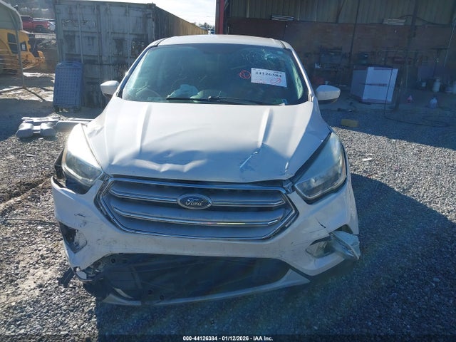 1FMCU9GD1HUC46912 Ford ESCAPE SE