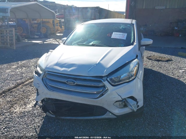 1FMCU9GD1HUC46912 Ford ESCAPE SE