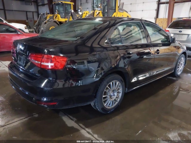 3VW1K7AJ4FM318804 Volkswagen Jetta 2.0l S