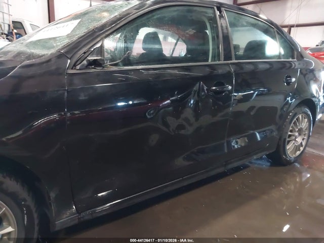3VW1K7AJ4FM318804 Volkswagen Jetta 2.0l S