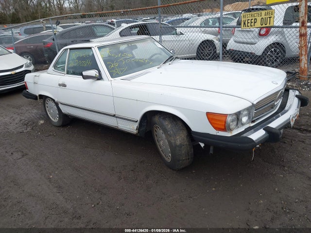 1989 MERCEDES-BENZ 560 WDBBA48D6KA097656