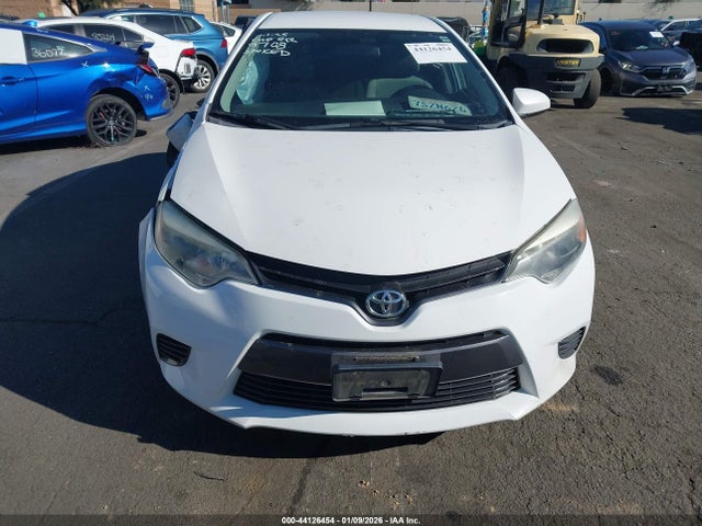 Toyota COROLLA LE 2016 5YFBURHE2GP499708 Image 11