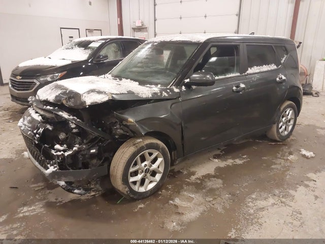 2023 KIA SOUL KNDJ23AU8P7881064 Photo 1