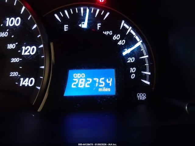 44126478 :رقم المزاد ، 4T1BF1FK1CU517757 vin ، 2012 Toyota Camry Le مزاد بيع