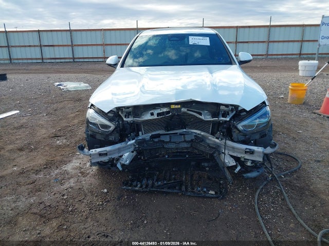 W1KAF4GB2RR172384 Mercedes-Benz C 300