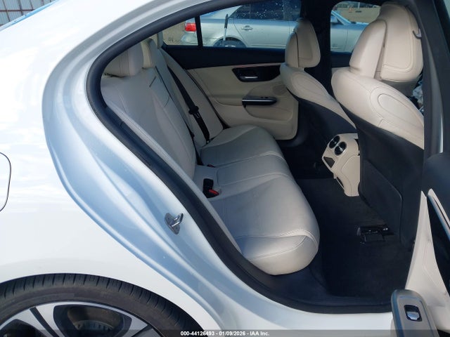 W1KAF4GB2RR172384 Mercedes-Benz C 300