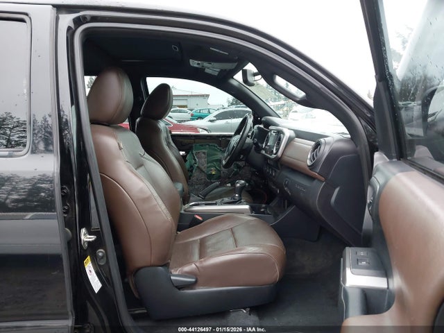 5TFHZ5BN2HX016069 Toyota Tacoma Limited