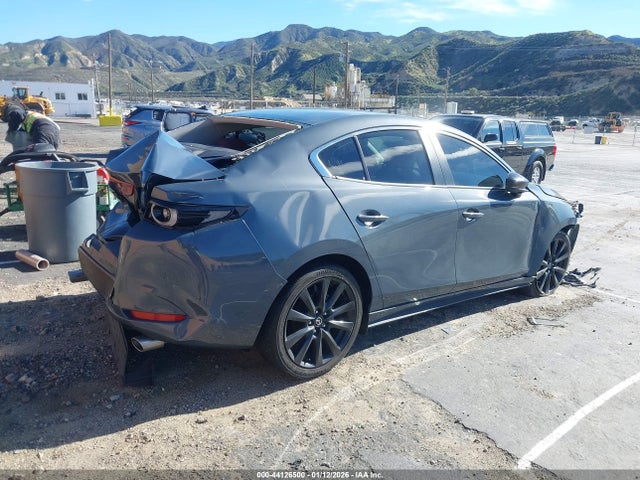 Mazda MAZDA3 2023 3MZBPACM0PM382544 Image 4