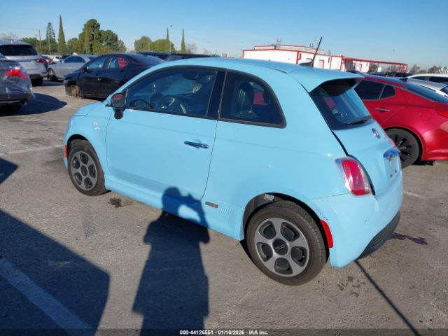 2016 FIAT 500E 3C3CFFGE7GT221984 Photo 2