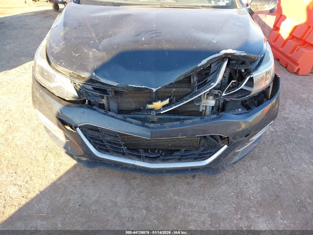 Aukcja sprzedaży 2017 Chevrolet Cruze Lt Auto, vin: 3G1BE6SMXHS584174, numer aukcji: 44126576