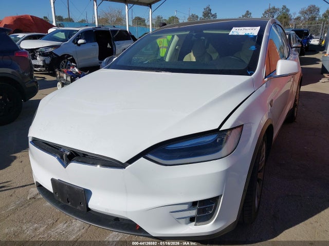 2016 TESLA MODEL X 5YJXCBE25GF010160 Photo 5