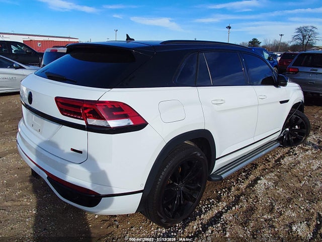 2021 Volkswagen Atlas Cross Sport 3.6l V6 Sel Premium R-line მანქანა იყიდება აუქციონზე, vin: 1V2FE2CA2MC228077, აუქციონის ნომერი: 44126602