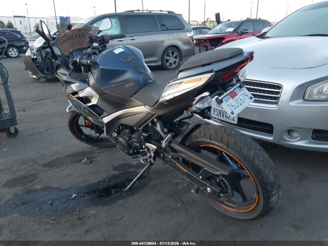 Kawasaki EX400 2023 JKAEXKH10PDAP7736 Image 3