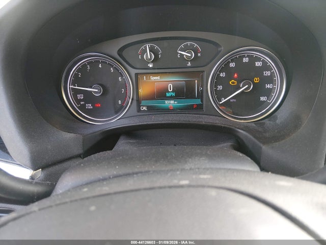 5GAERBKW2JJ202005 Buick Enclave Essence