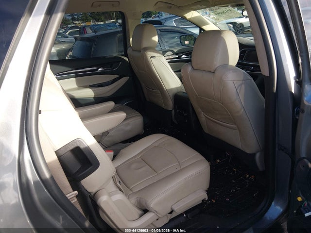 5GAERBKW2JJ202005 Buick Enclave Essence