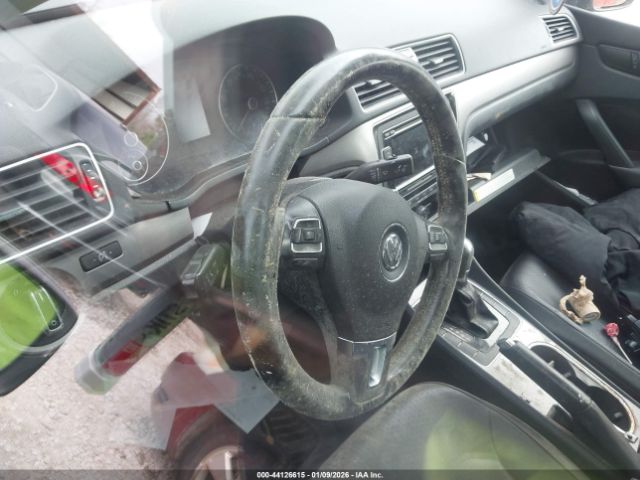 2014 VOLKSWAGEN PASSAT 1VWBP7A32EC005502 Photo 6