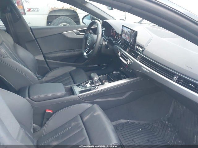2023 AUDI A5 SPORTBACK WAUEACF56PA070577 Photo 4