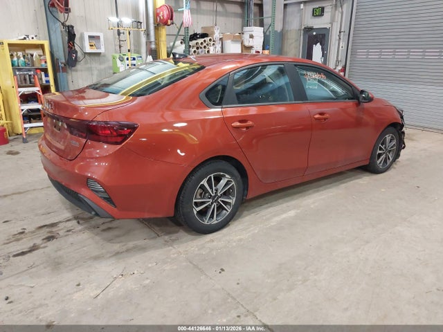 3KPF24AD5PE638808 KIA Forte Lxs