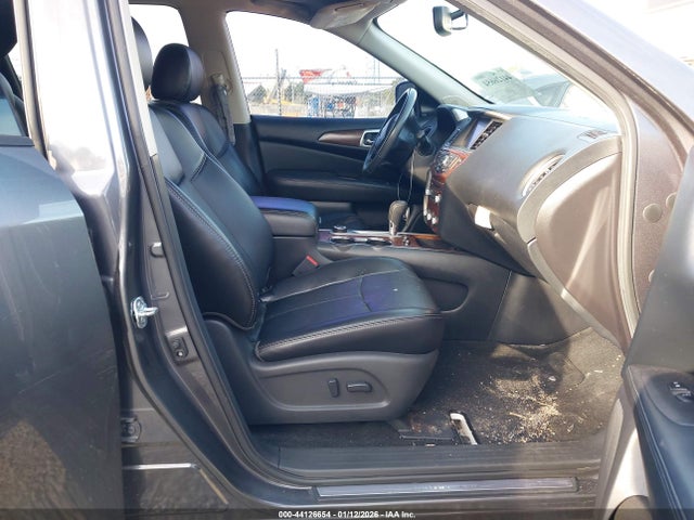 5N1DR2MM8HC625316 Nissan Pathfinder Platinum