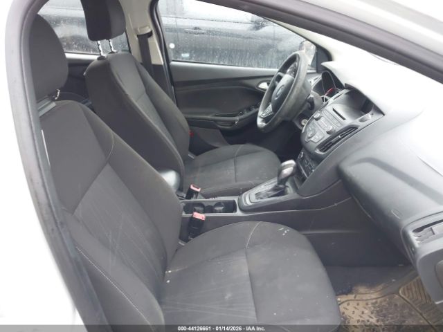2015 FORD FOCUS 1FADP3F27FL280374 Photo 4